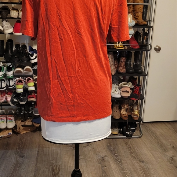 Vince Vneck burnt out orange  tee basic closet staple - Picture 10 of 12